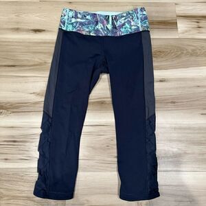 Lululemon Var-City Crop Navy Camo Leggings Pants Women’s 8